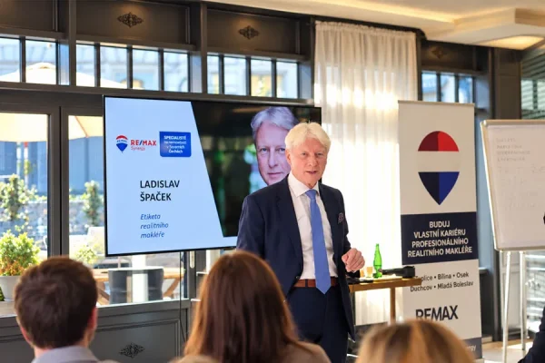 Umění reprezentace, budování osobní značky a psychologie zákazníka v realitách